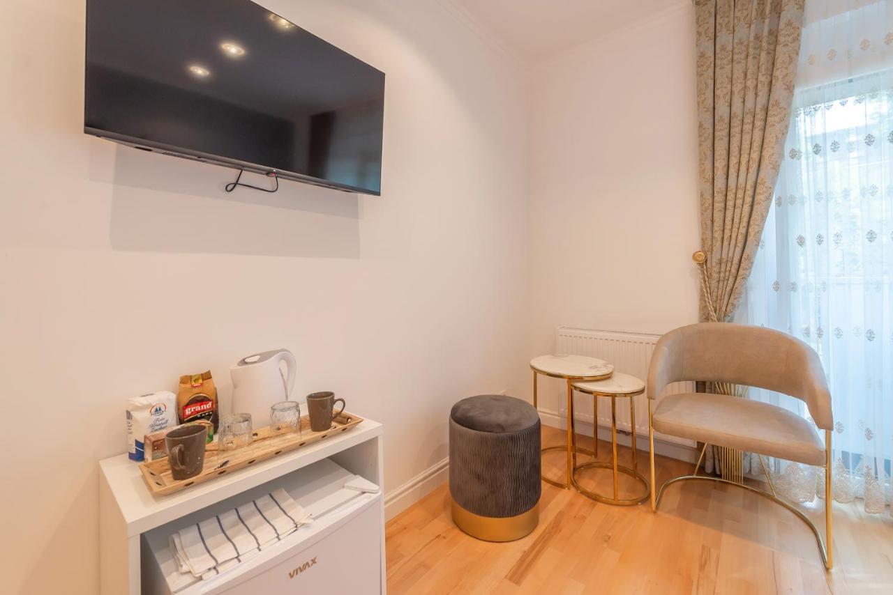 Cool Boutique Apartments - Leopoldstadt Wina Bagian luar foto
